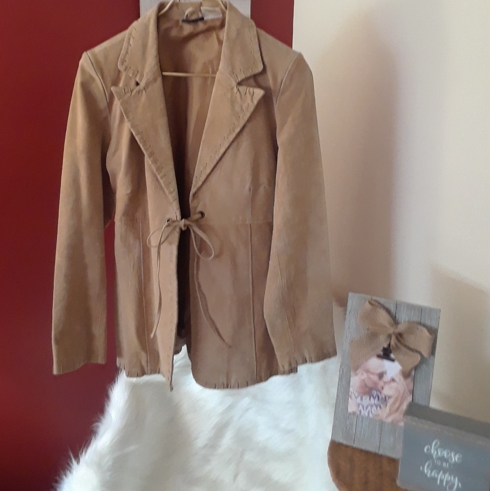Long blazer - NWOT- Smoke Free Home